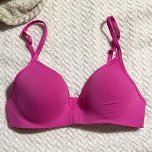 Victoria's Secret Fuchsia Bra